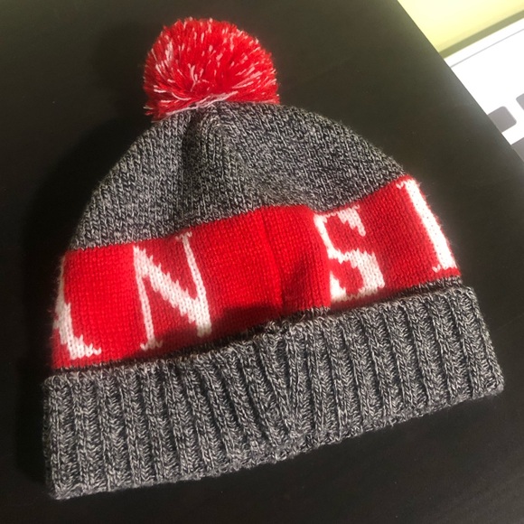 Sleeman Beer Winter Hat - Picture 2 of 2